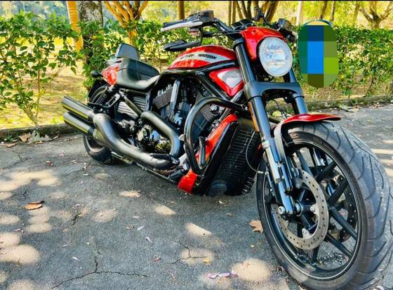 HARLEY-DAVIDSON V ROD NIGHT ROD ESPECIAL HARLEY-DAVIDSON V ROD NIGHT ROD ESPECIAL